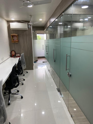 Coworking Space In Satellite BI573